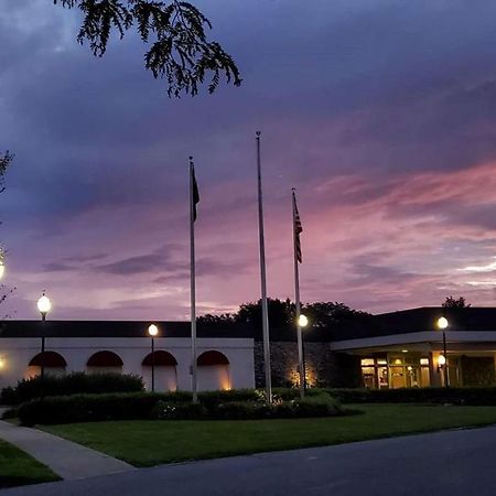 Surestay Plus Hotel By Best Western Lehigh Valley Bethlehem Exterior foto