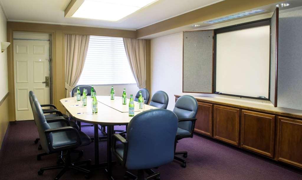 Surestay Plus Hotel By Best Western Lehigh Valley Bethlehem Einrichtungen foto