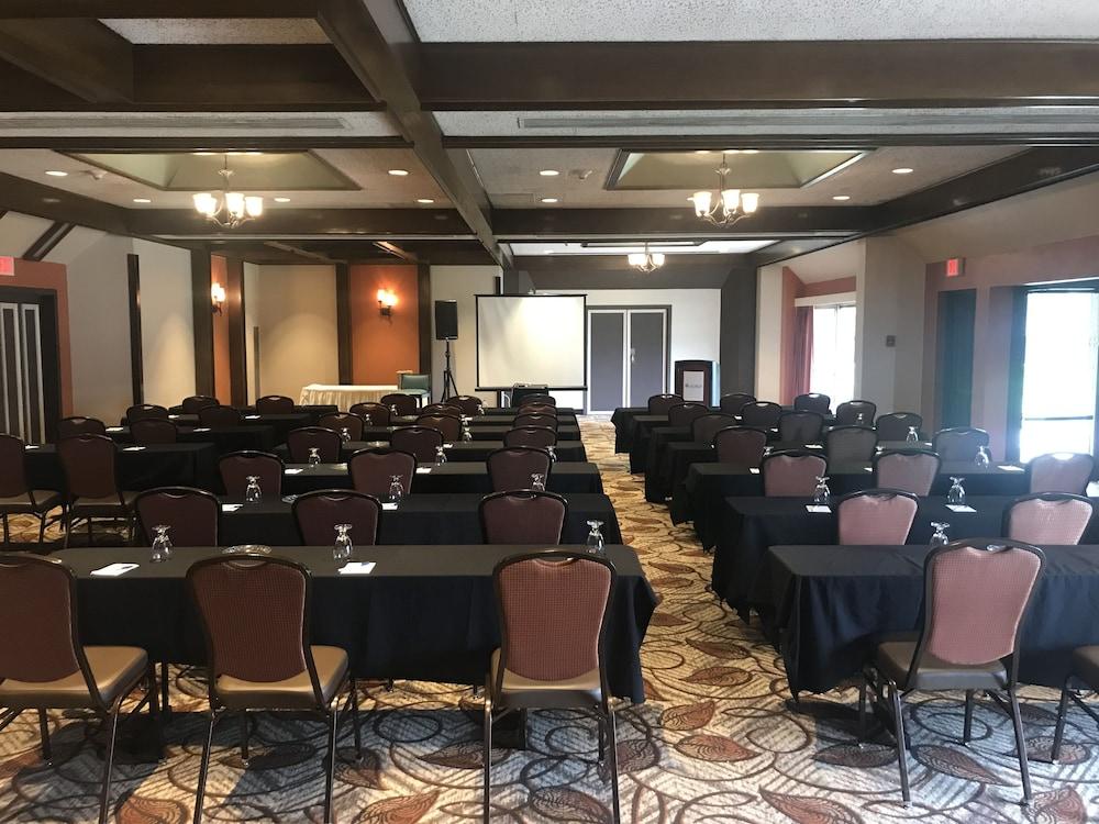 Surestay Plus Hotel By Best Western Lehigh Valley Bethlehem Exterior foto