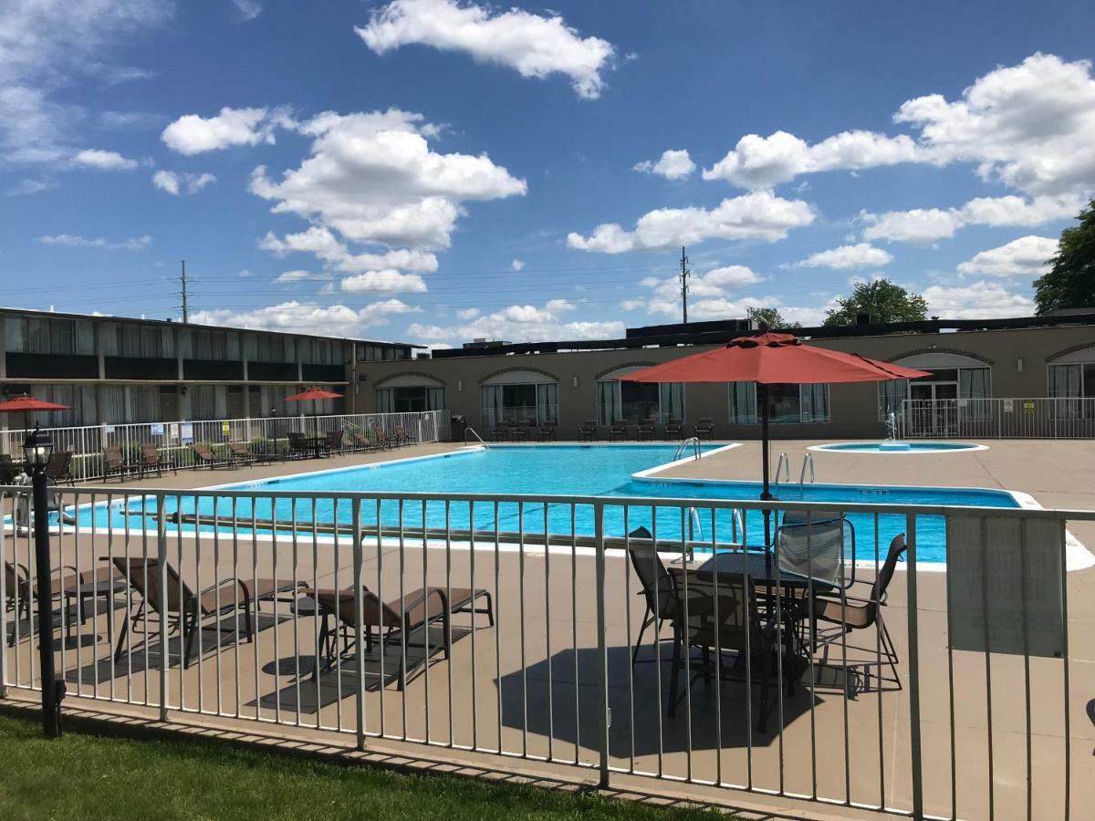 Surestay Plus Hotel By Best Western Lehigh Valley Bethlehem Exterior foto